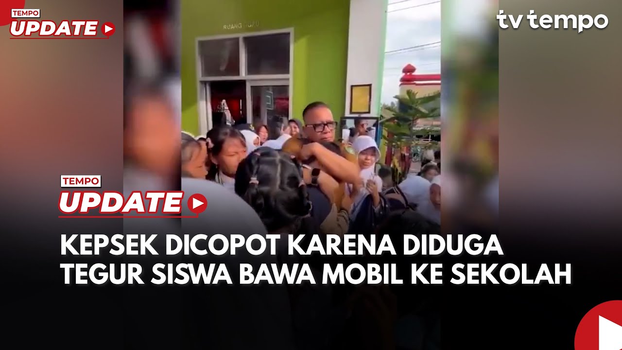 Youtube Thumnail image of : Kepsek SMPN 1 Prabumulih Dicopot diduga karena Tegur Anak Wali Kota Bawa Mobil